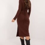 Robe Pull Moulante Avec Lacage Au Dos 9