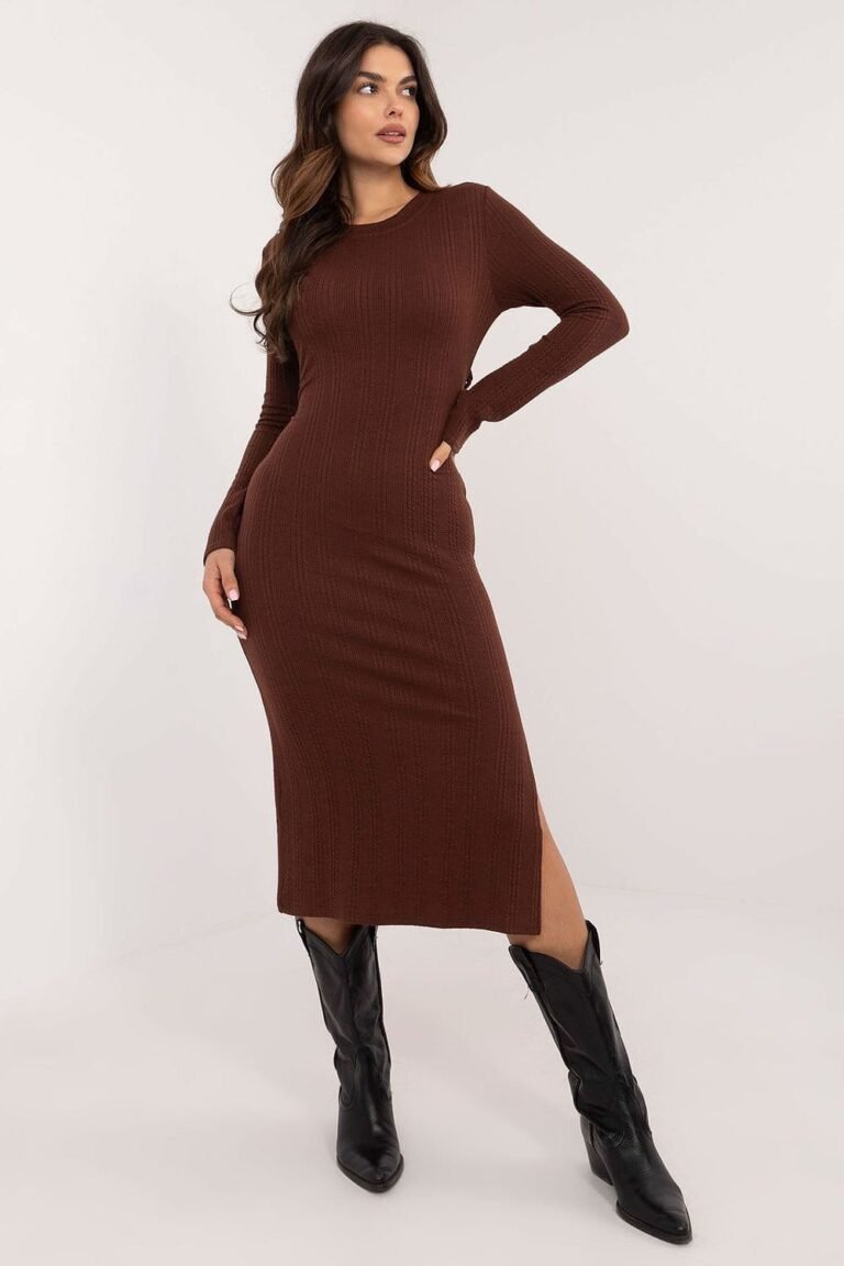 Robe Pull Moulante Avec Lacage Au Dos Marron S