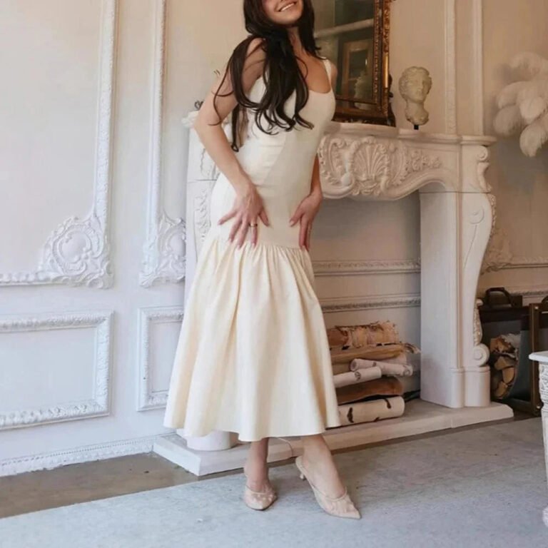 Robe Sirene Beige Sans Manches