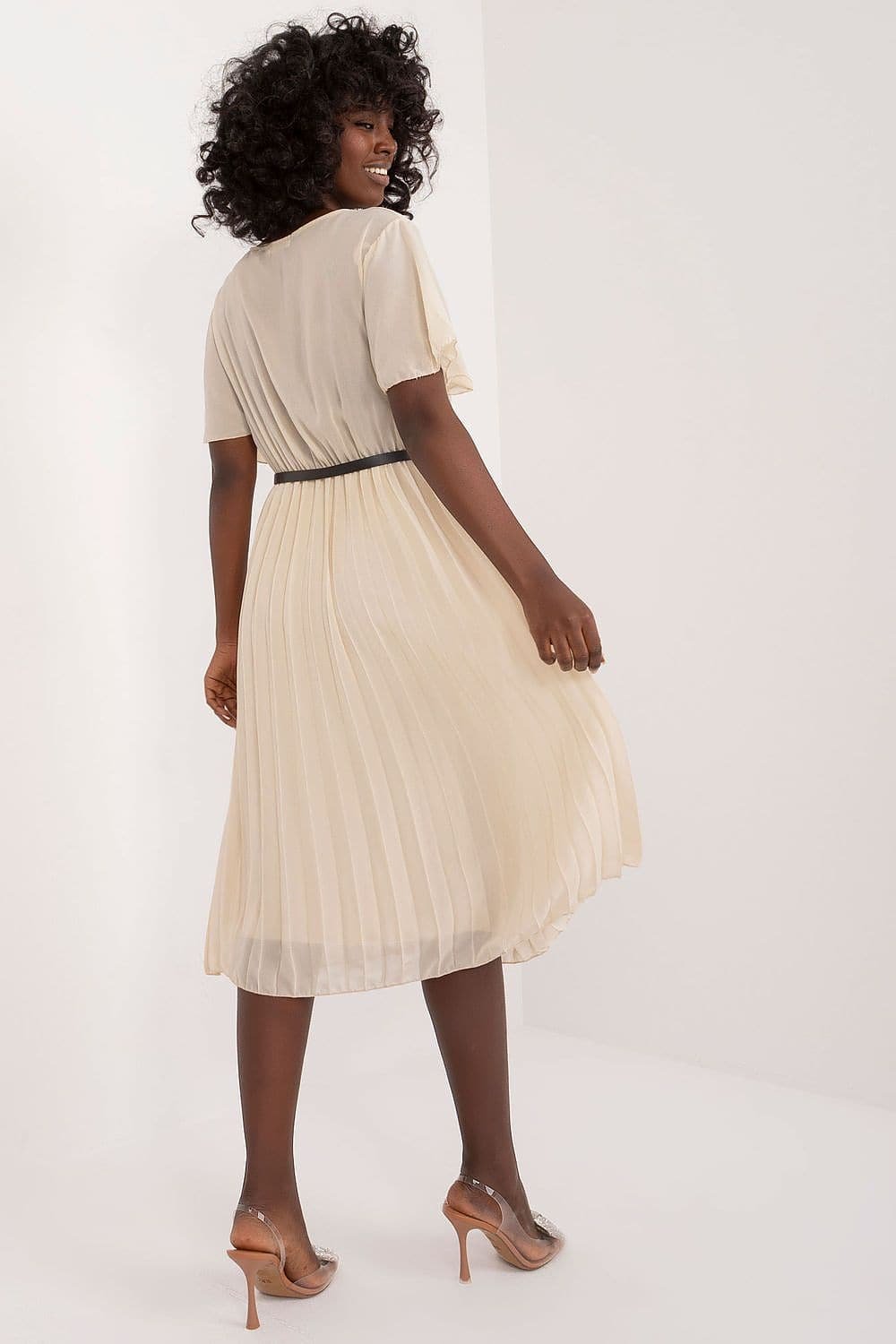 Robe Trapeze Plissee Beige Midi 2