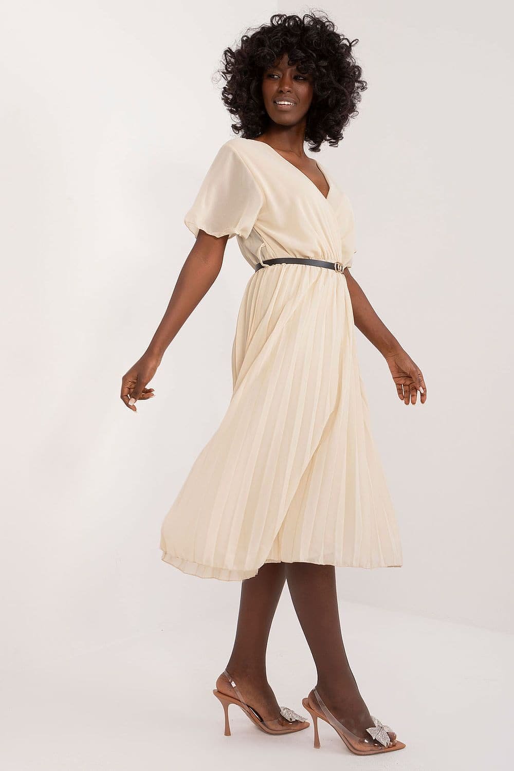 Robe Trapeze Plissee Beige Midi